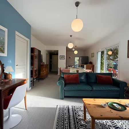 Apartment Spacieux T3 Rez-de-jardin Entre Et *