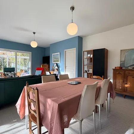 Apartment Spacieux T3 Rez-de-jardin Entre Et