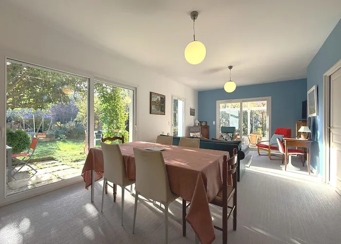 Spacieux T3 Rez-de-jardin Entre Et Appartement