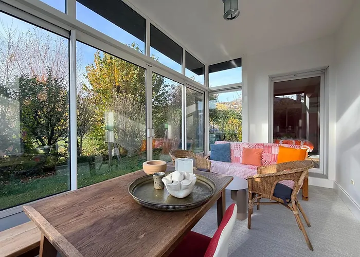 Spacieux T3 Rez-de-jardin Entre Et *