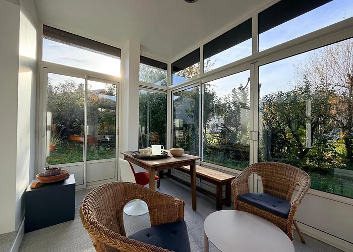 Spacieux T3 Rez-de-jardin Entre Et Appartement Aix-les-Bains