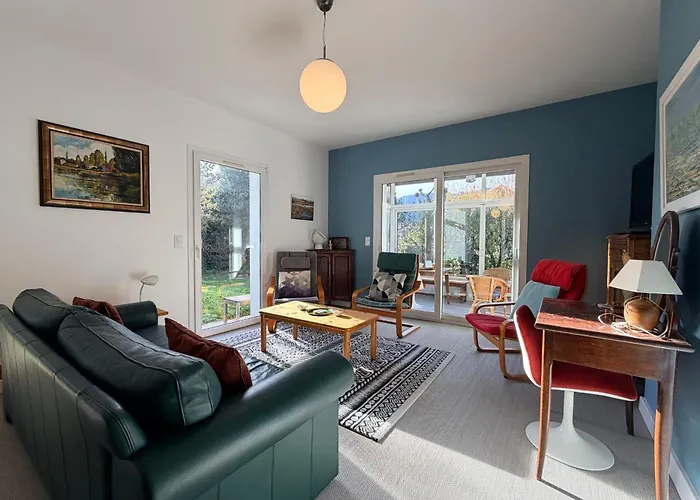 Appartement Spacieux T3 Rez-de-jardin Entre Et