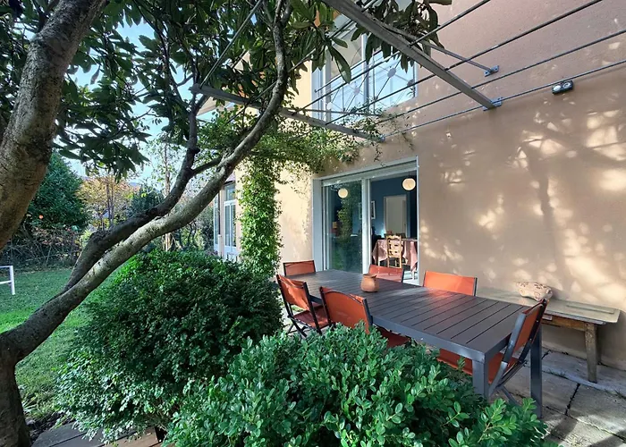 Spacieux T3 Rez-de-jardin Entre Et Appartement Aix-les-Bains